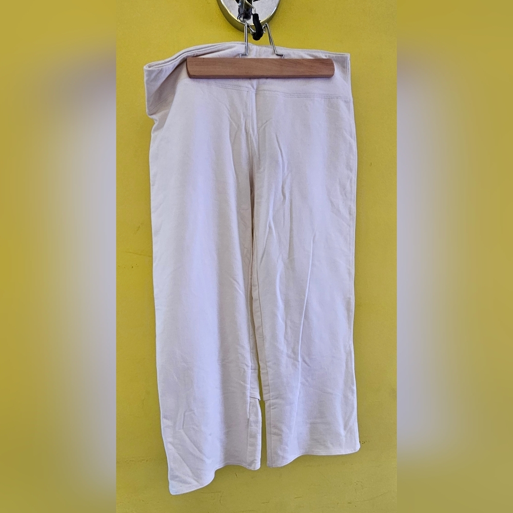 Neon Buddha White Capris